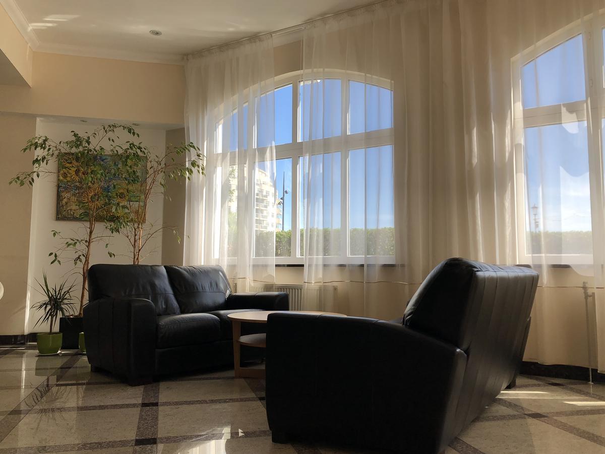 Eastbourne Riviera Hotel Екстер'єр фото