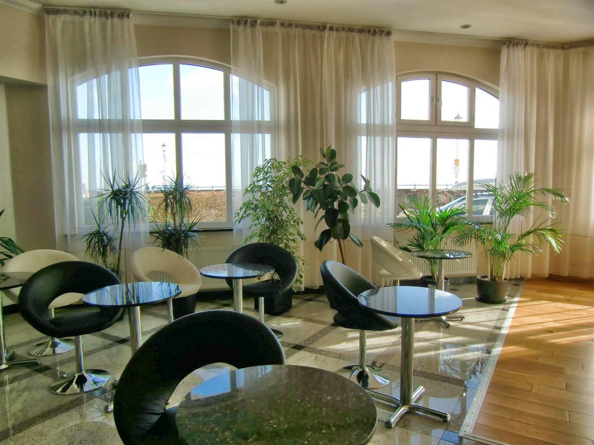 Eastbourne Riviera Hotel Екстер'єр фото